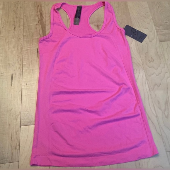 Activewear Pink Racer-Back Tank Top NWT - Picture 5 of 9